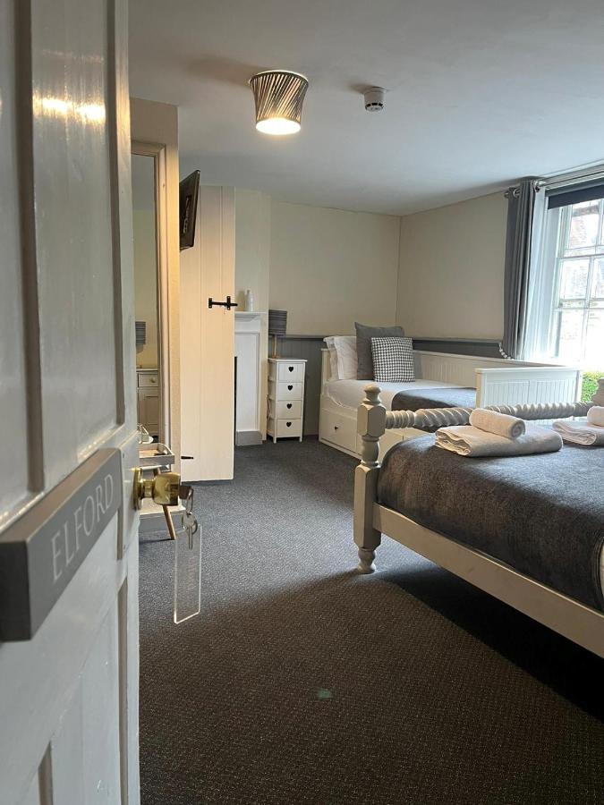 Hotel The White Hart à Newenden Extérieur photo