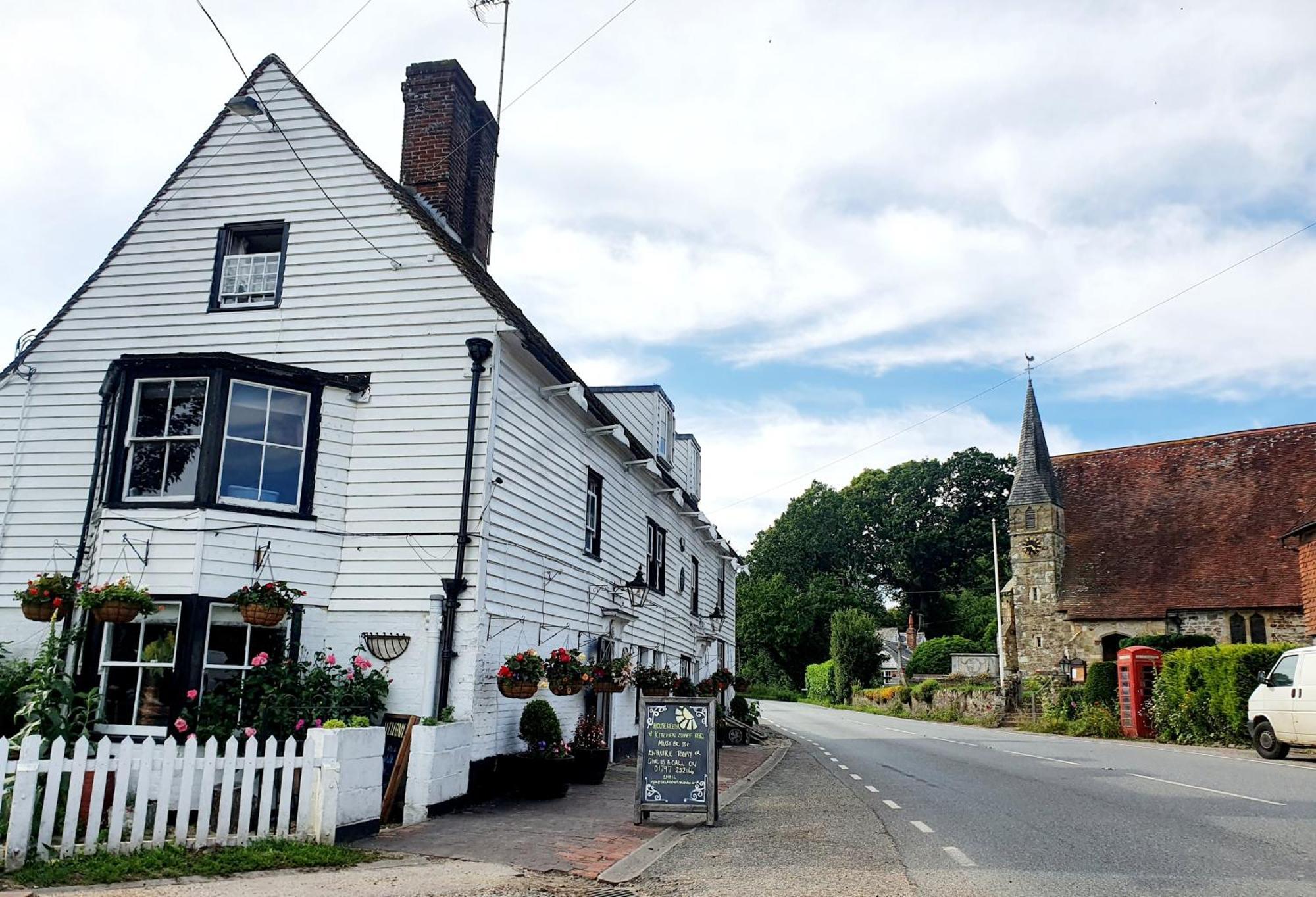 Hotel The White Hart à Newenden Extérieur photo